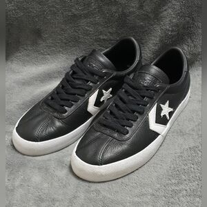 CONVERSE Breakpoint Ox Black/White Low Top Leather Sneakers.